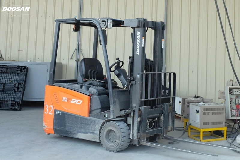 Bí kíp mua xe nâng cũ đã qua sử dụng giá hời nhất